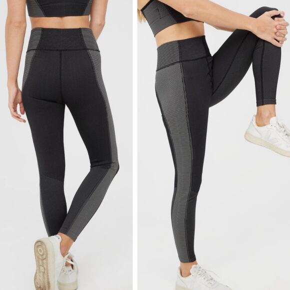 Offline by Aerie Seamless Two Tone Leggings Small High Rise Fitness Athletic New - Picture 1 of 12
